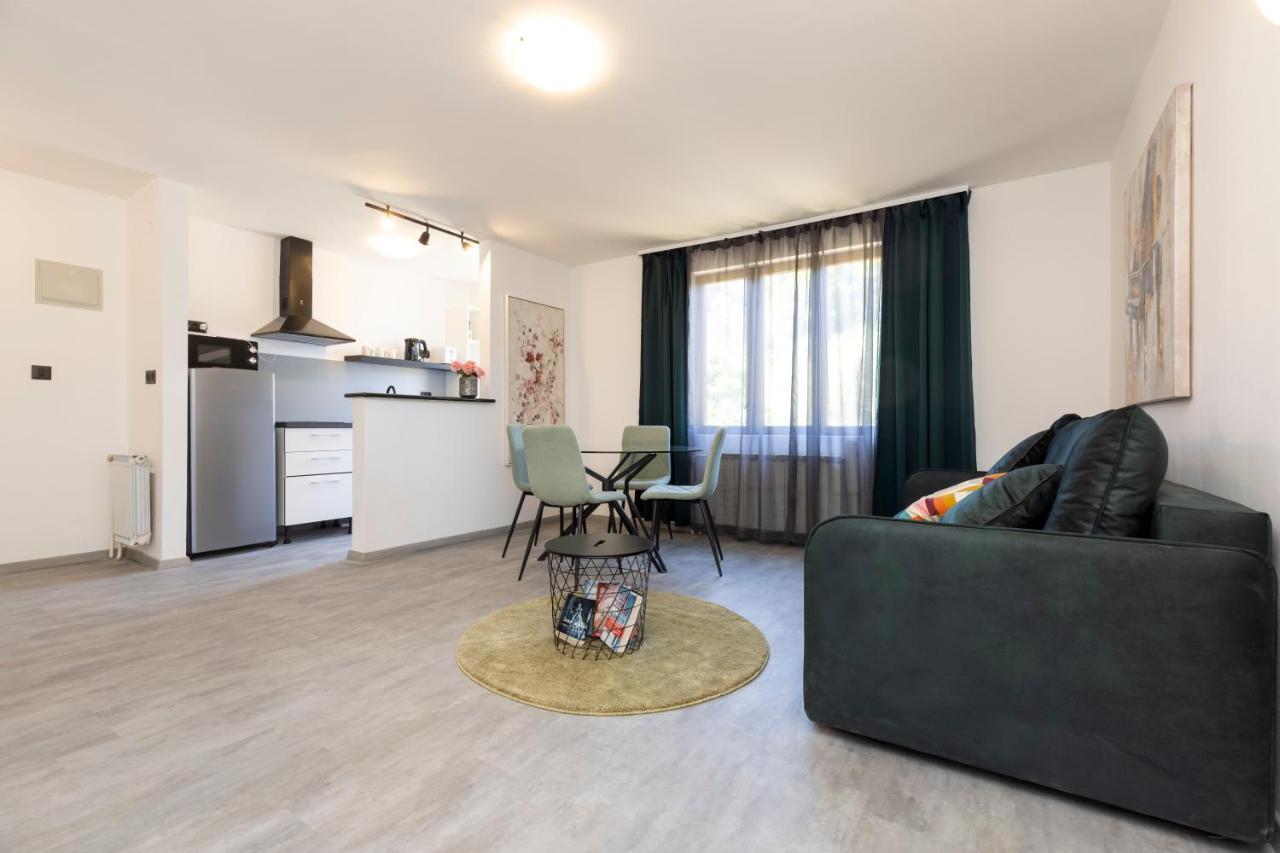 Providenca Accommodation Mali Lošinj Exteriör bild